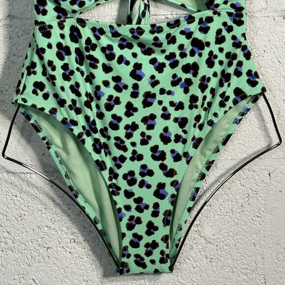 Jessica Simpson Wild Thing Ruched Keyhole Front 1Piece Swimsuit, Leopard Medium - Picture 2 of 10